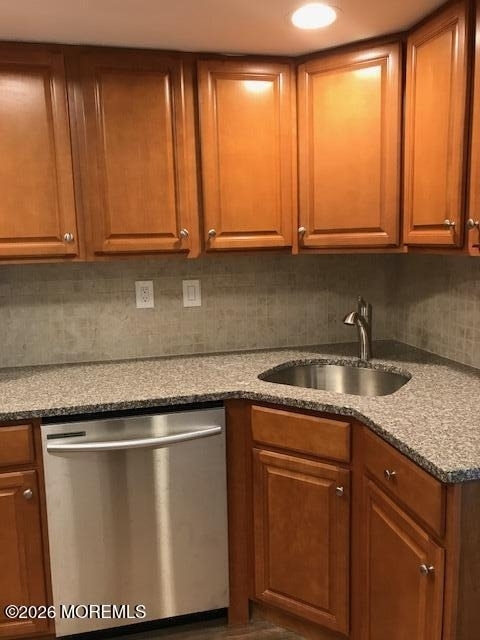 159 Devon Court - Photo 5