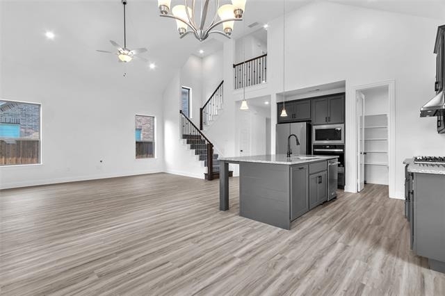 2410 Thavie Street - Photo 18