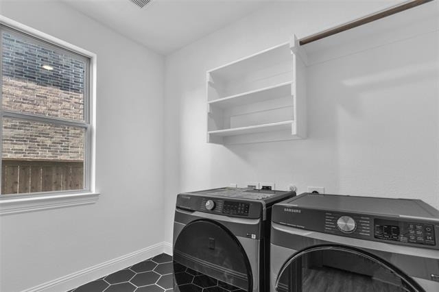2410 Thavie Street - Photo 8