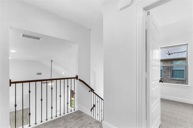 2410 Thavie Street - Photo 27