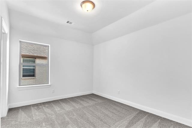 2410 Thavie Street - Photo 29