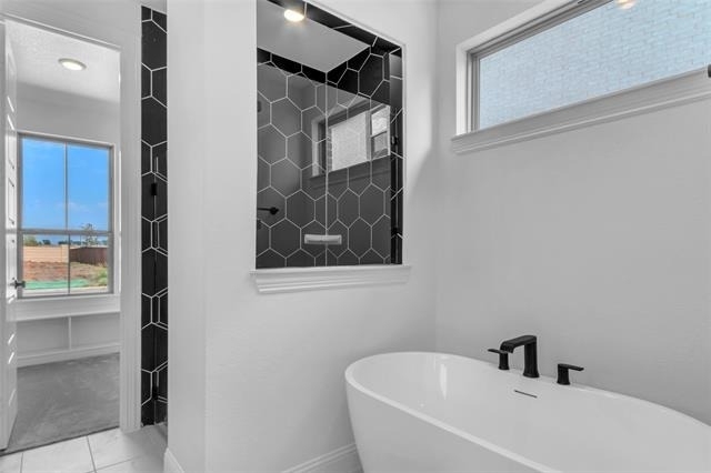 2410 Thavie Street - Photo 7