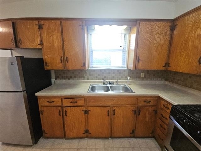 6419 Onyx Drive N - Photo 6