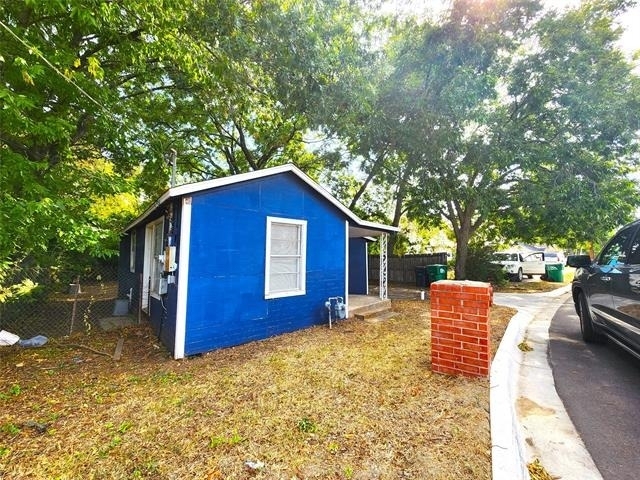 620 Uland Street - Photo 2