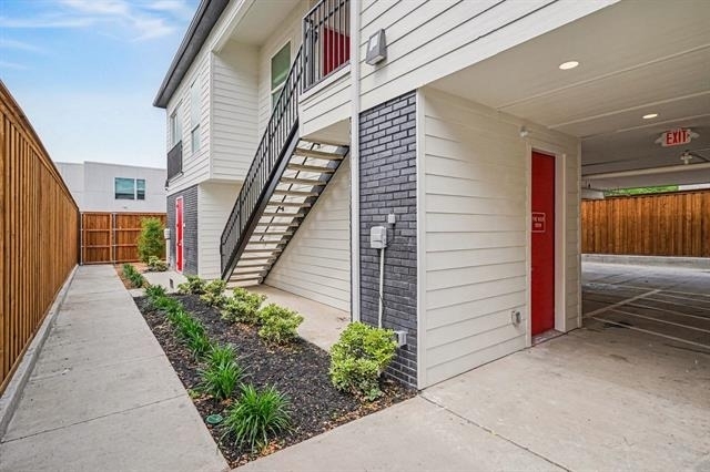 2217 N Fitzhugh Avenue - Photo 3