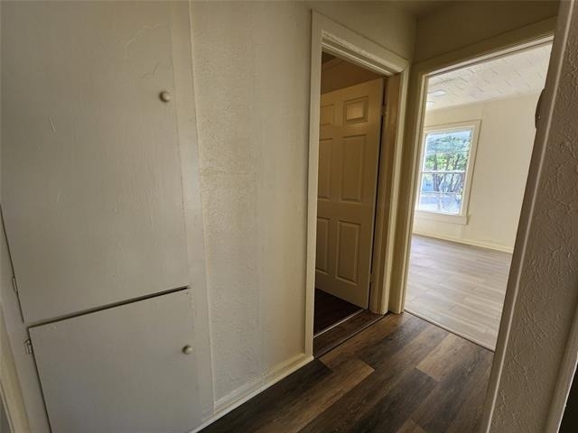 1516 Lindsey Street - Photo 3