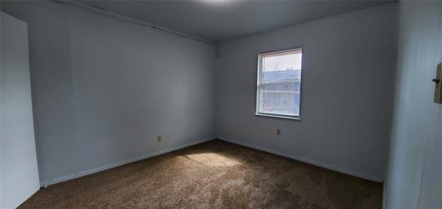 2404 Louise Street - Photo 10