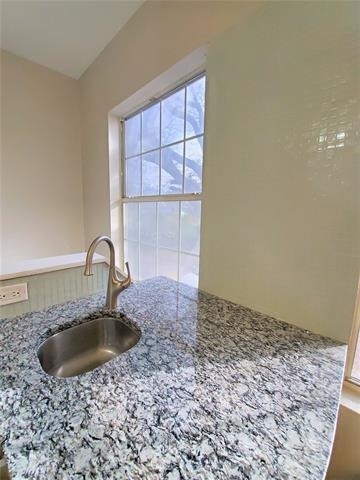 2223 N Locust Street - Photo 23
