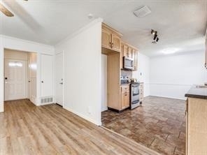 6924 Richardson Drive - Photo 3