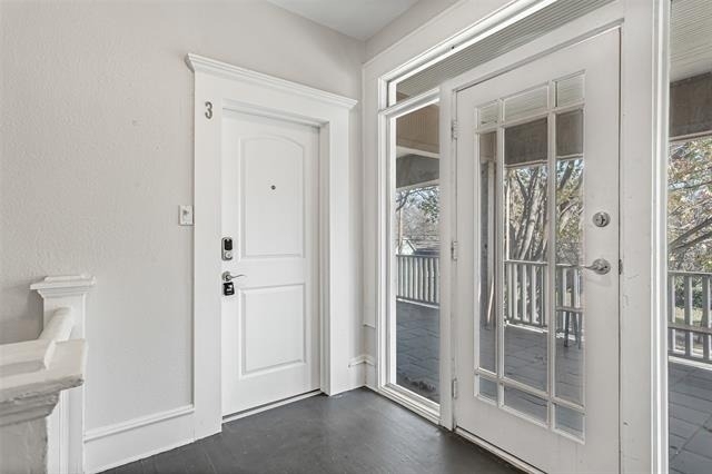 4719 Junius Street - Photo 1