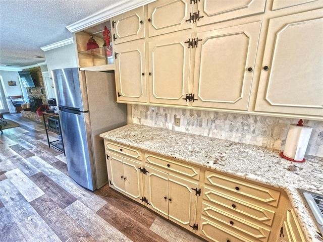 542 Wildewood Drive - Photo 16