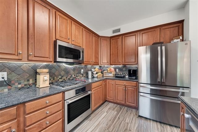 5735 Richmond Avenue - Photo 7