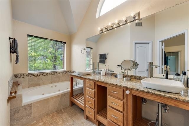 5735 Richmond Avenue - Photo 11