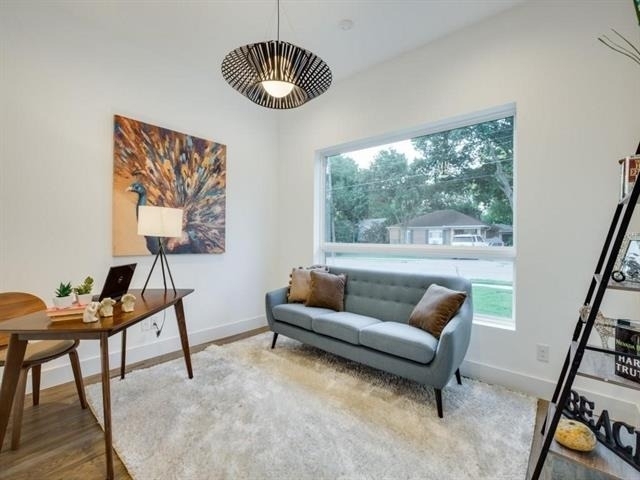4310 Merrell Road - Photo 2