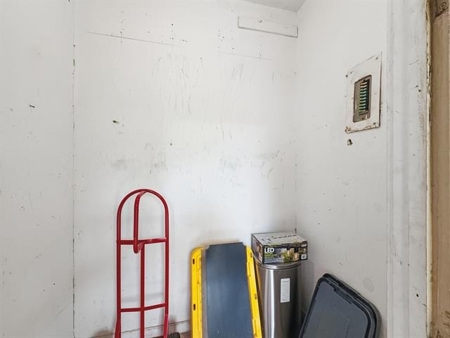 2137 Lenamon Street - Photo 28