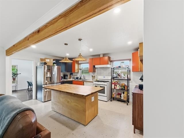 2137 Lenamon Street - Photo 15