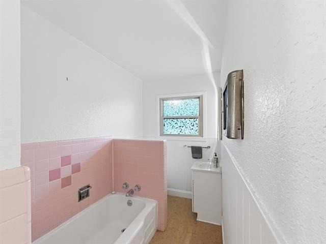 2137 Lenamon Street - Photo 8