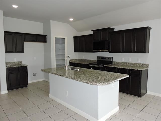 8050 Privet Street - Photo 6