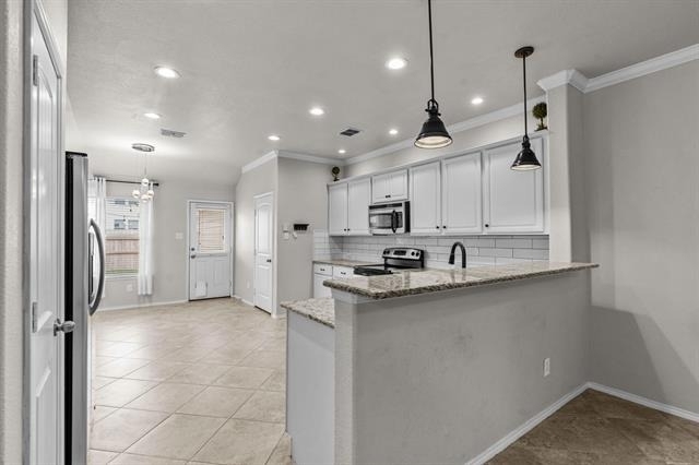 9005 Holliday Lane - Photo 9