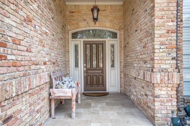 5604 Covehaven Drive - Photo 1