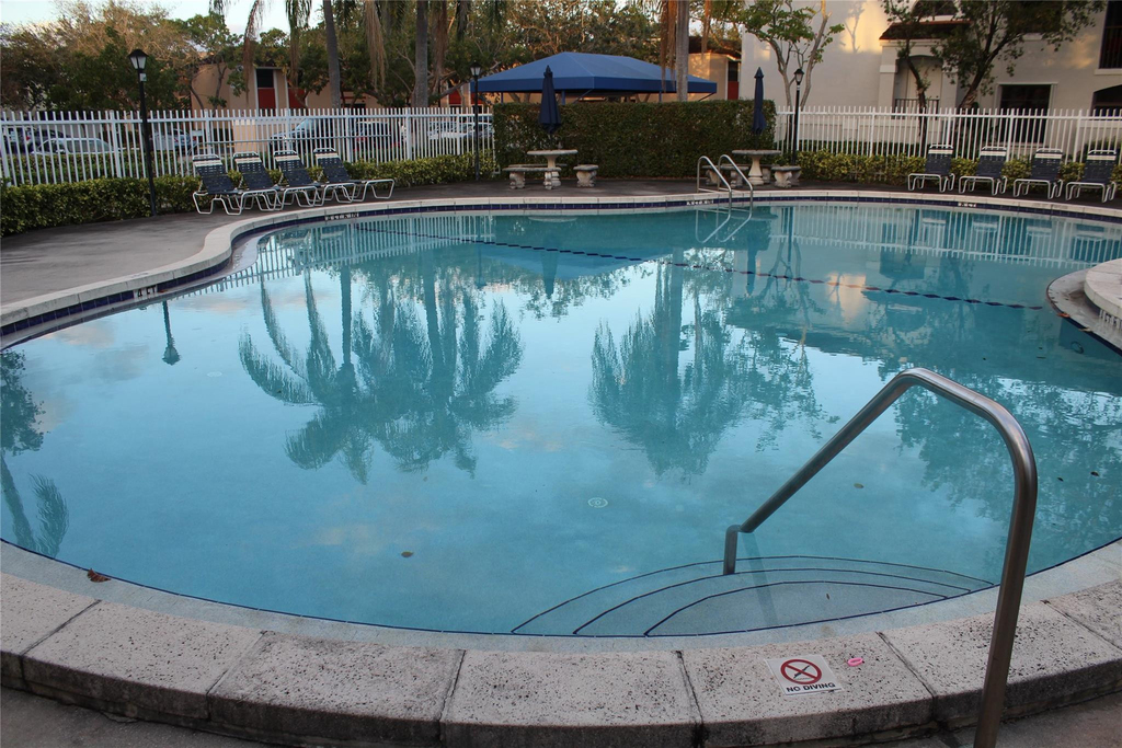 12060 Nw 11th Street - Photo 11