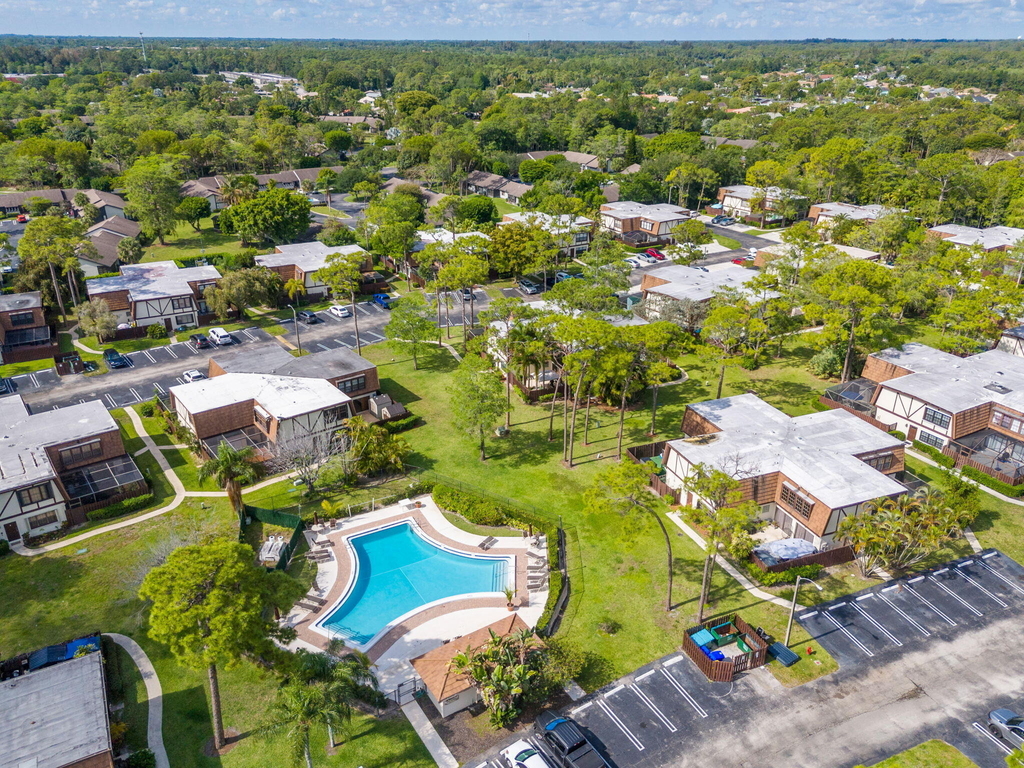 111 Weybridge Circle - Photo 46