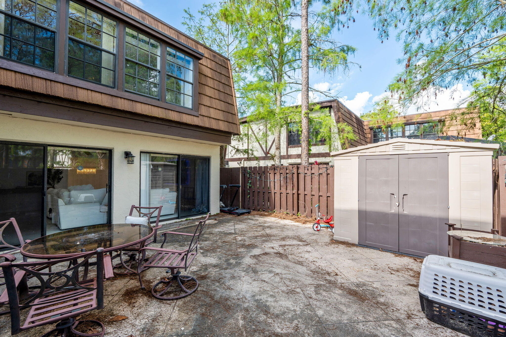 111 Weybridge Circle - Photo 6
