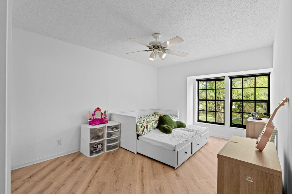 111 Weybridge Circle - Photo 28