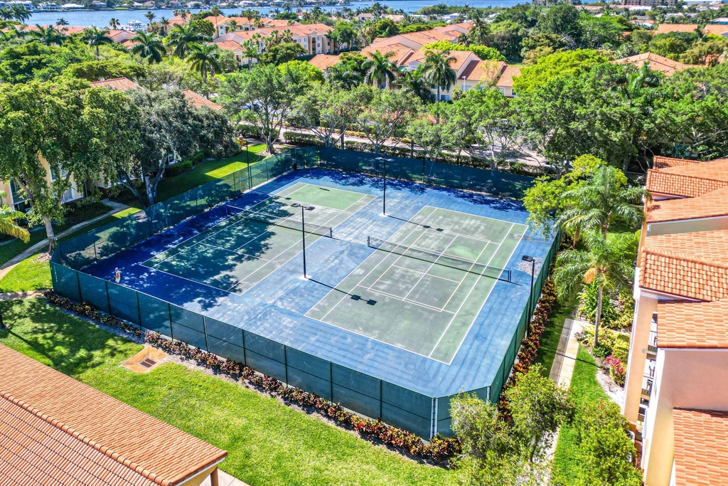 157 Yacht Club Way - Photo 36