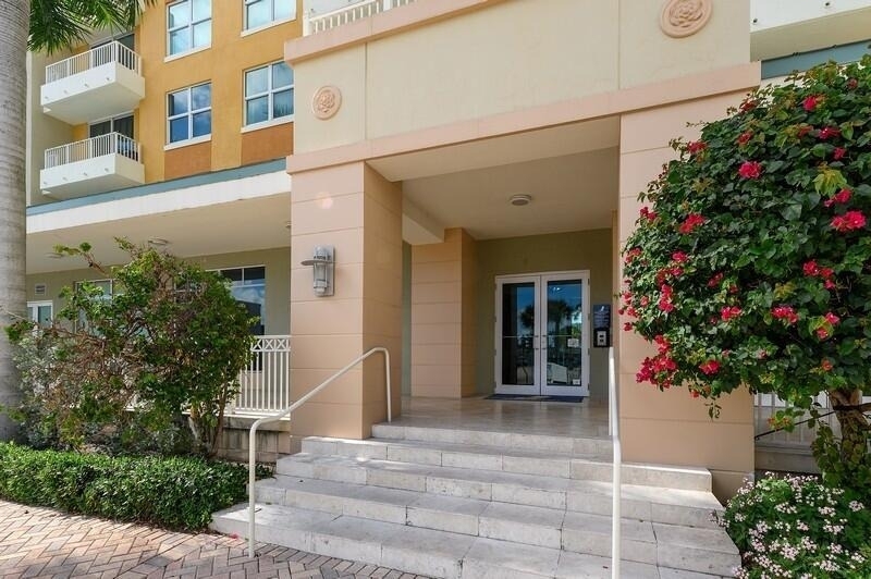 100 Ne 6th Street - Photo 2