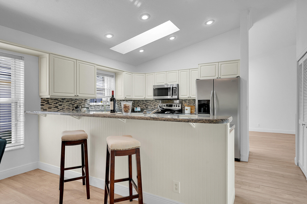 7305 Marsh Terrace - Photo 6