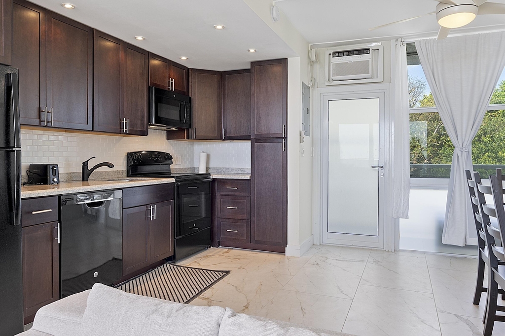 1200 N Fort Lauderdale Beach Boulevard - Photo 1