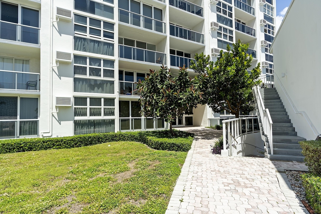 1200 N Fort Lauderdale Beach Boulevard - Photo 24