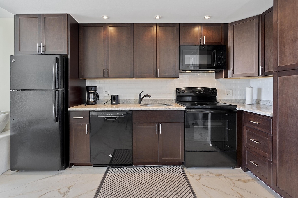 1200 N Fort Lauderdale Beach Boulevard - Photo 2