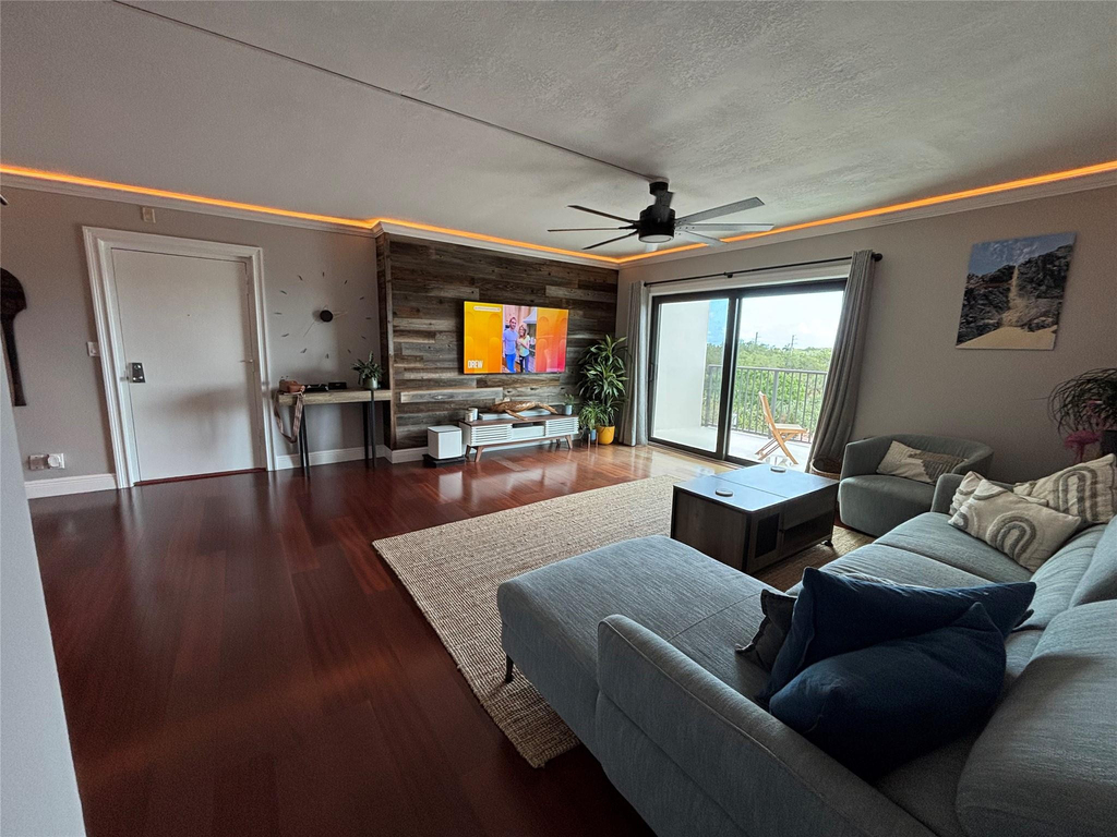 900 River Reach Drive - Photo 2