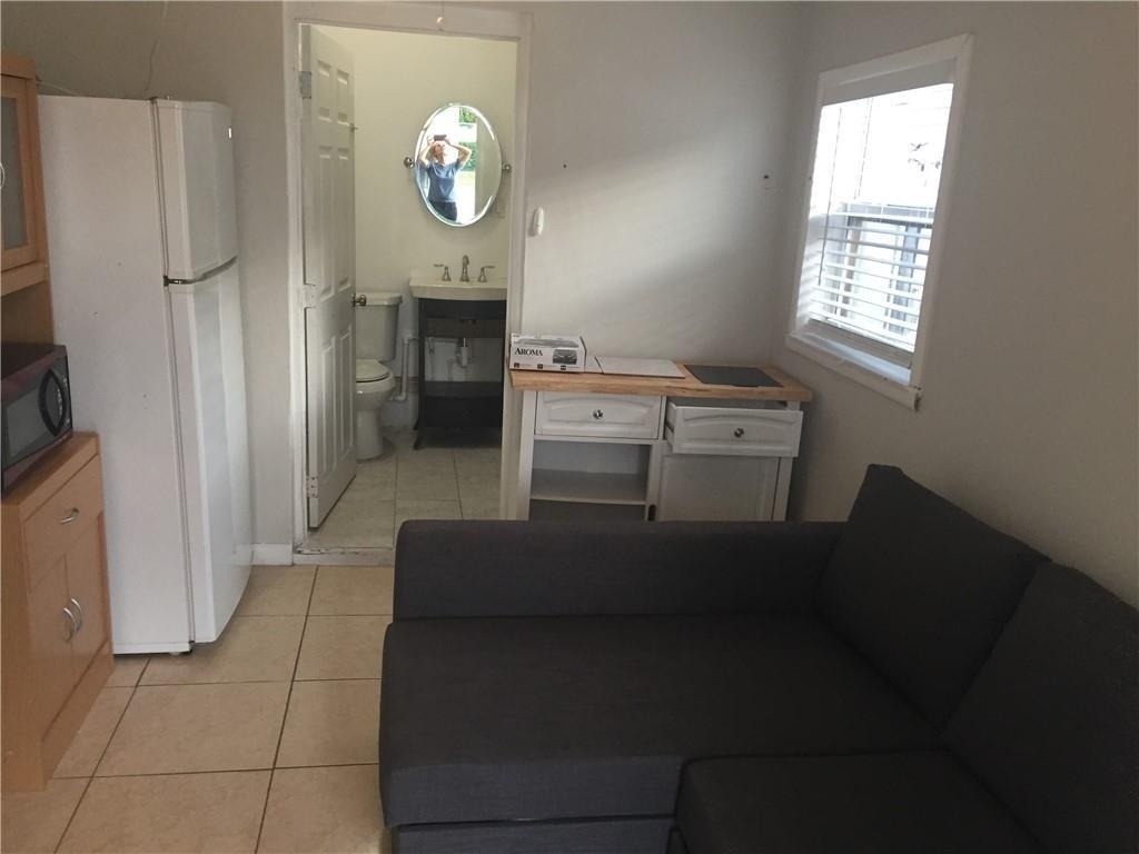 340 Ne 56th Street - Photo 7