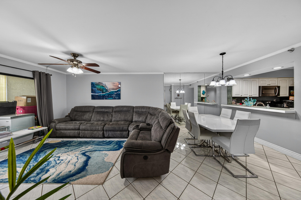 2200 S Cypress Bend Drive - Photo 14