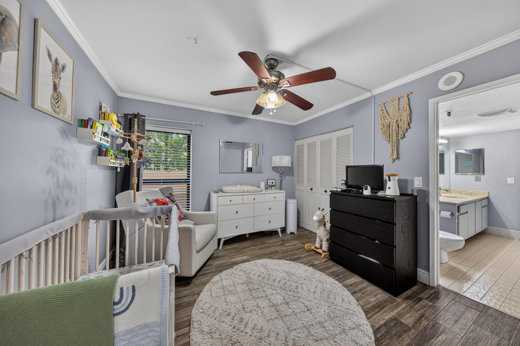 2200 S Cypress Bend Drive - Photo 24