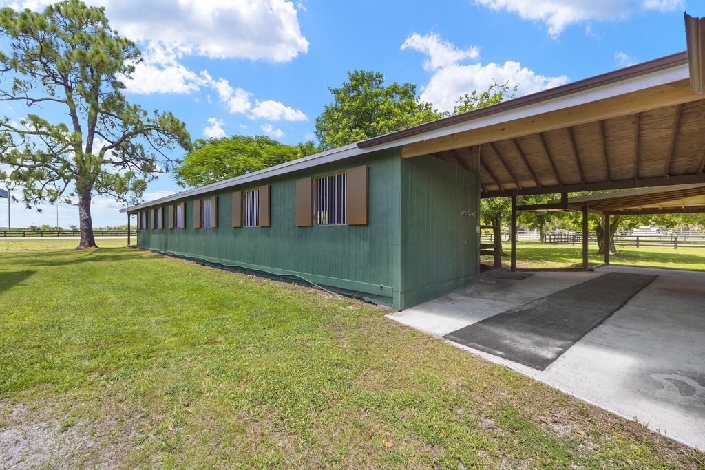 16031 Rustic Road - Photo 1