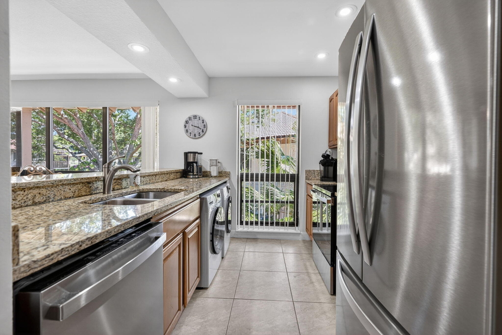 368 Brackenwood Circle - Photo 9