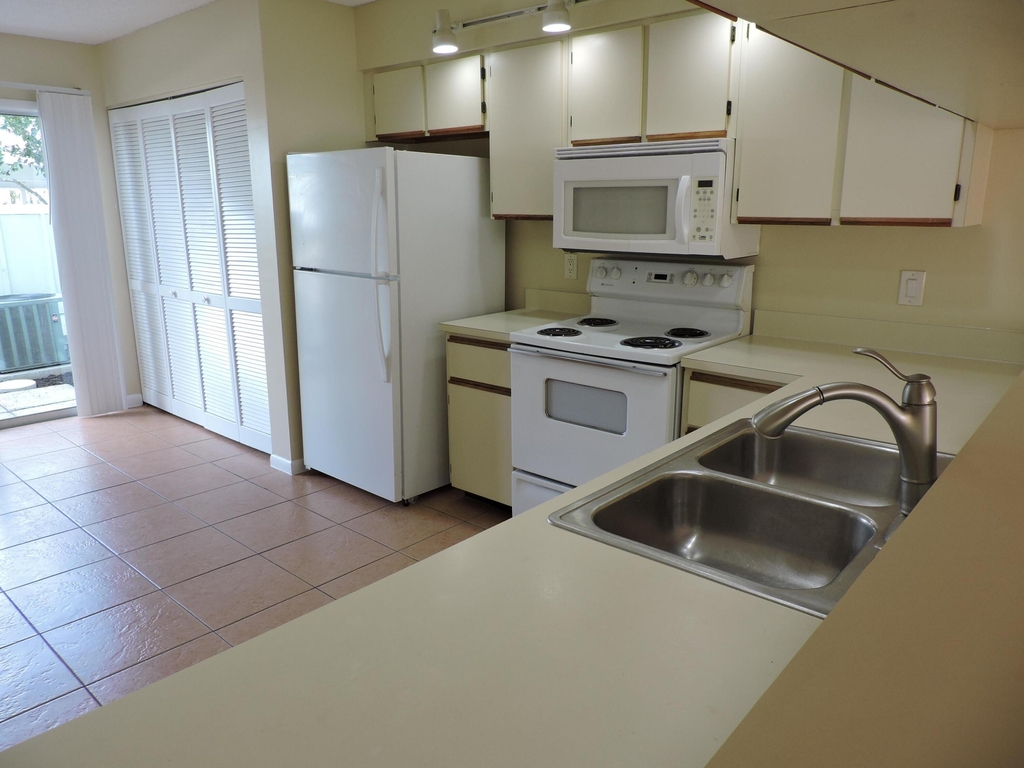 6239 Riverwalk Lane - Photo 1