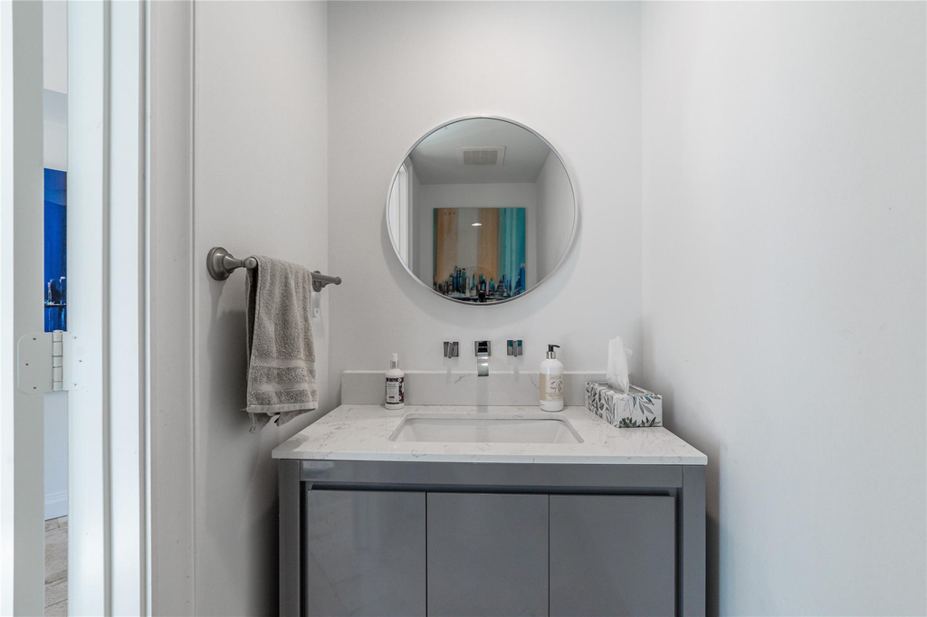 333 Las Olas Way - Photo 18