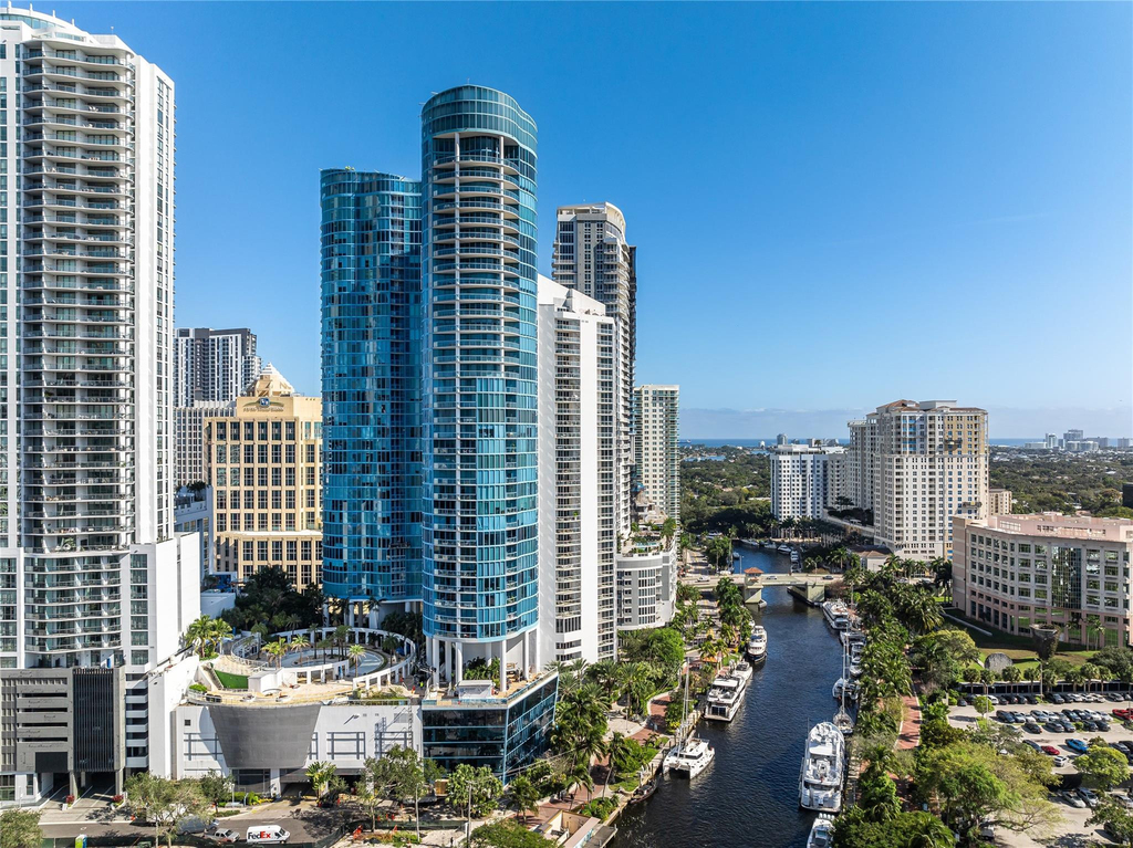 333 Las Olas Way - Photo 44