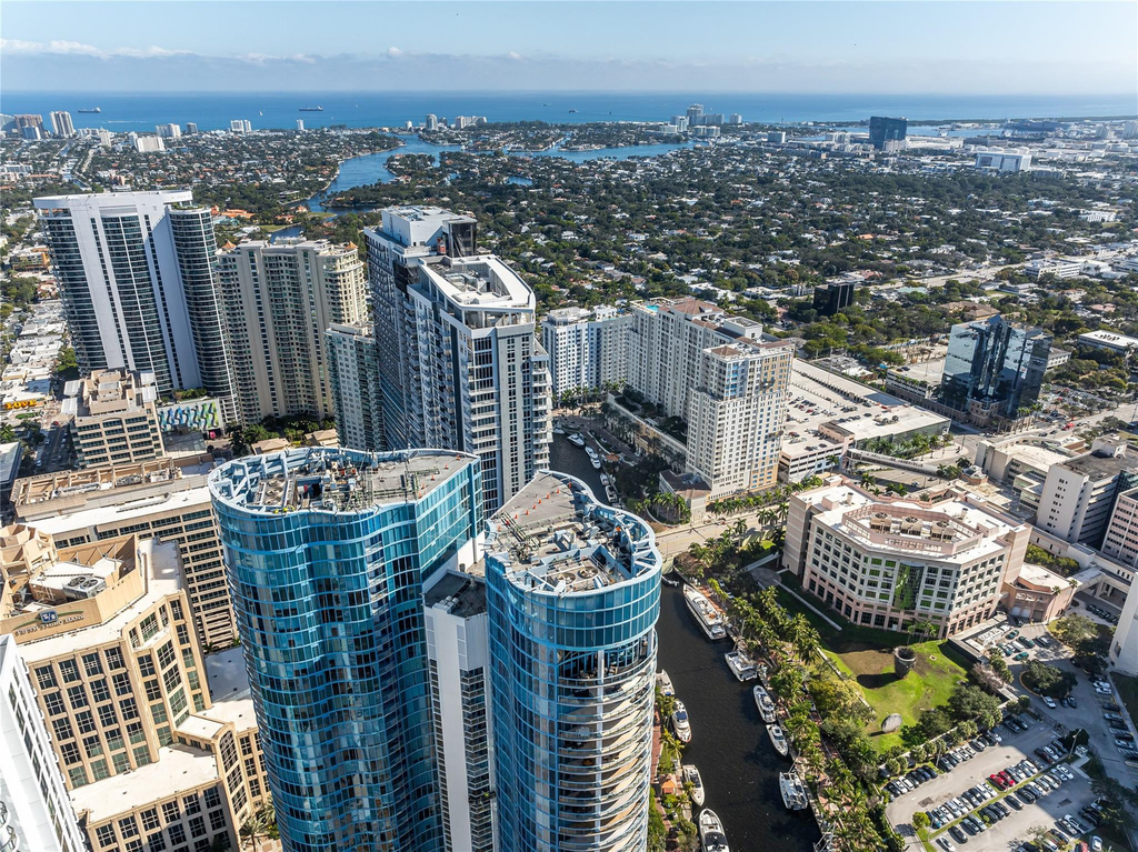 333 Las Olas Way - Photo 47