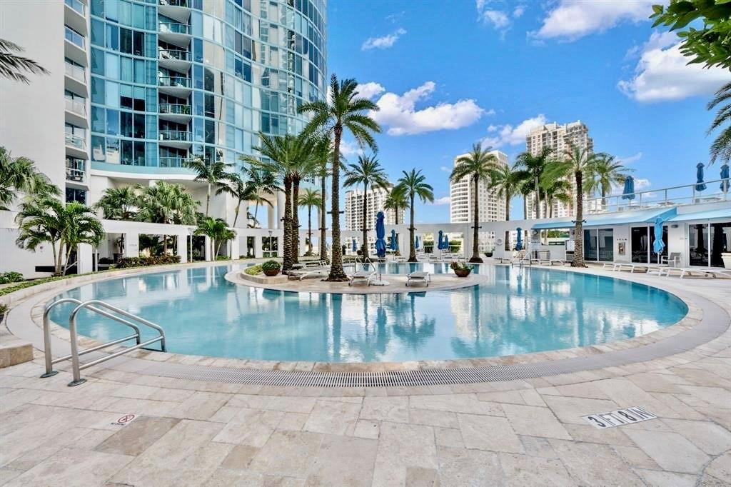 333 Las Olas Way - Photo 37