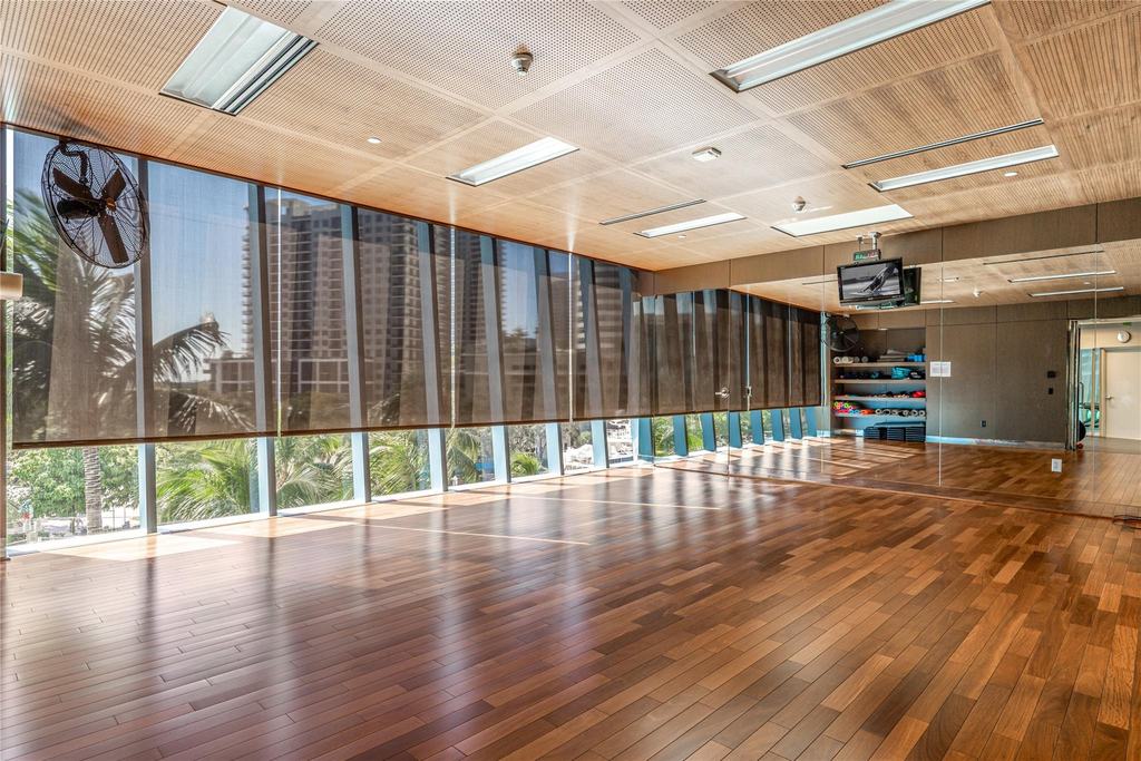 333 Las Olas Way - Photo 24
