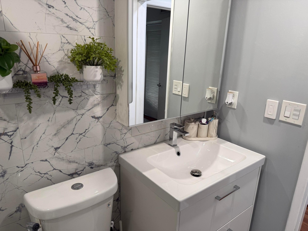 2170 Ne 51st Court - Photo 14