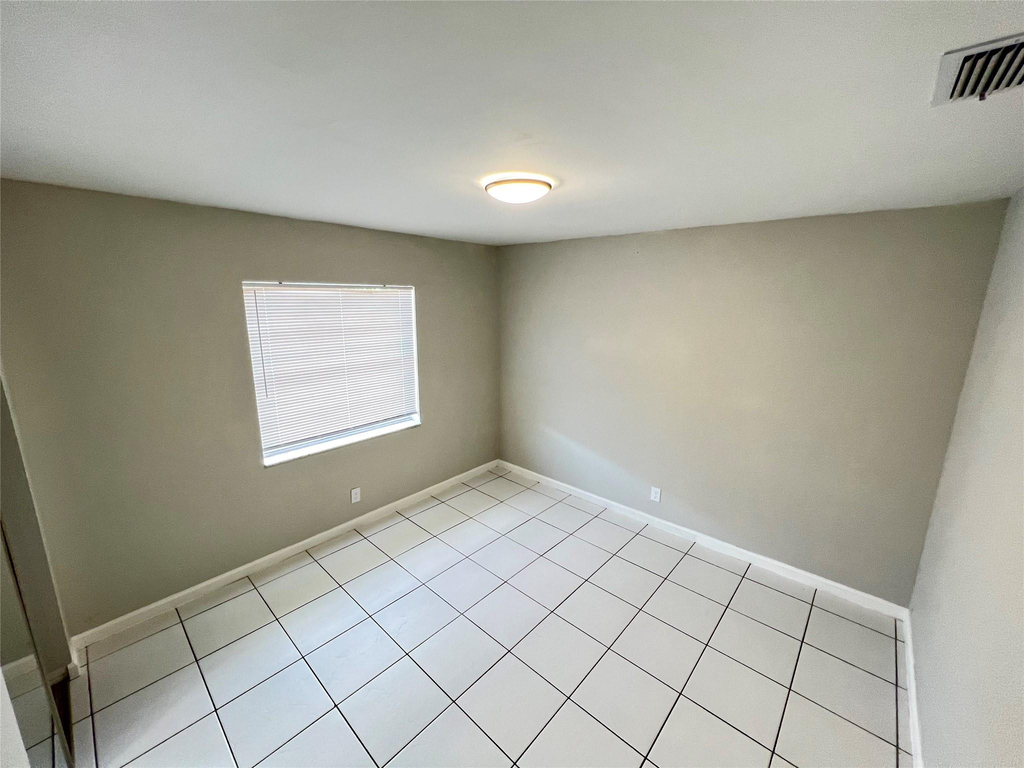 121 Sw 15th Street - Photo 6