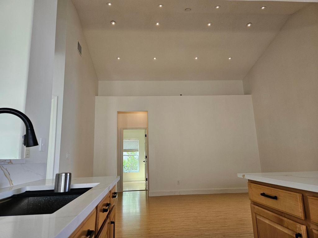 1105 Anchor Point - Photo 9