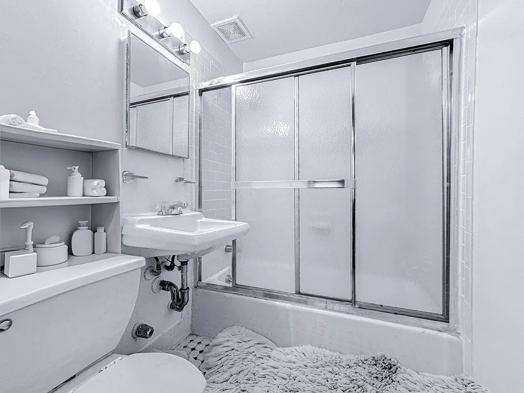 242 East 89th Street - Photo 3